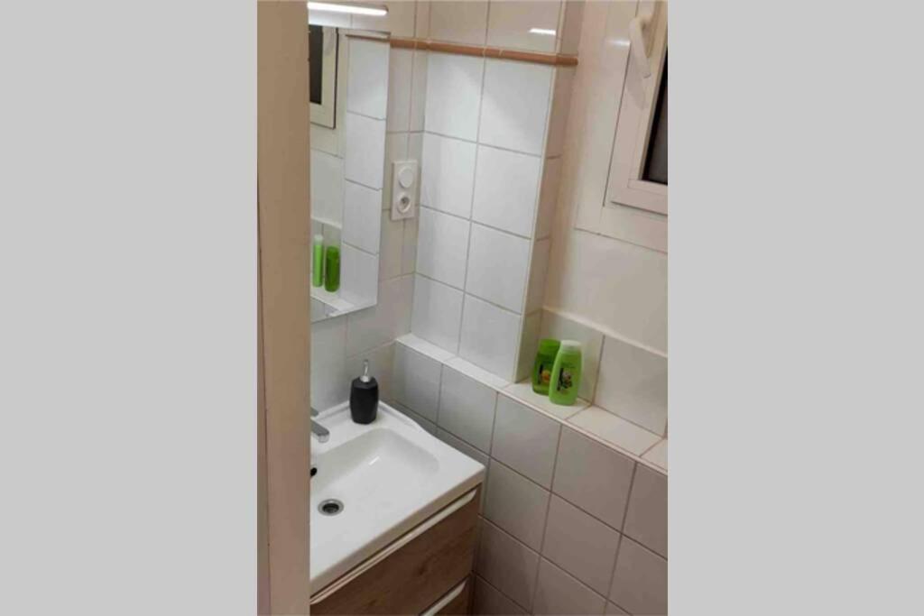 Vue Faron - Appart Cosy - Proche Telepherique/Gare Toulon Bagian luar foto
